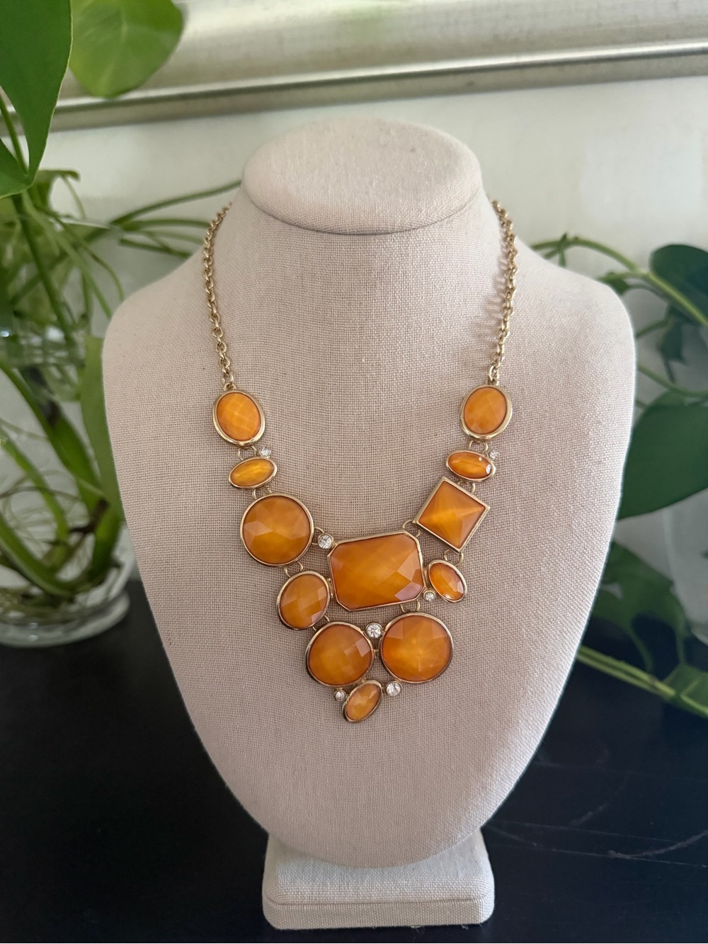 Vintage Gold-Tone Orange Faceted Cut Lucite & Rhinestone Bib Necklace